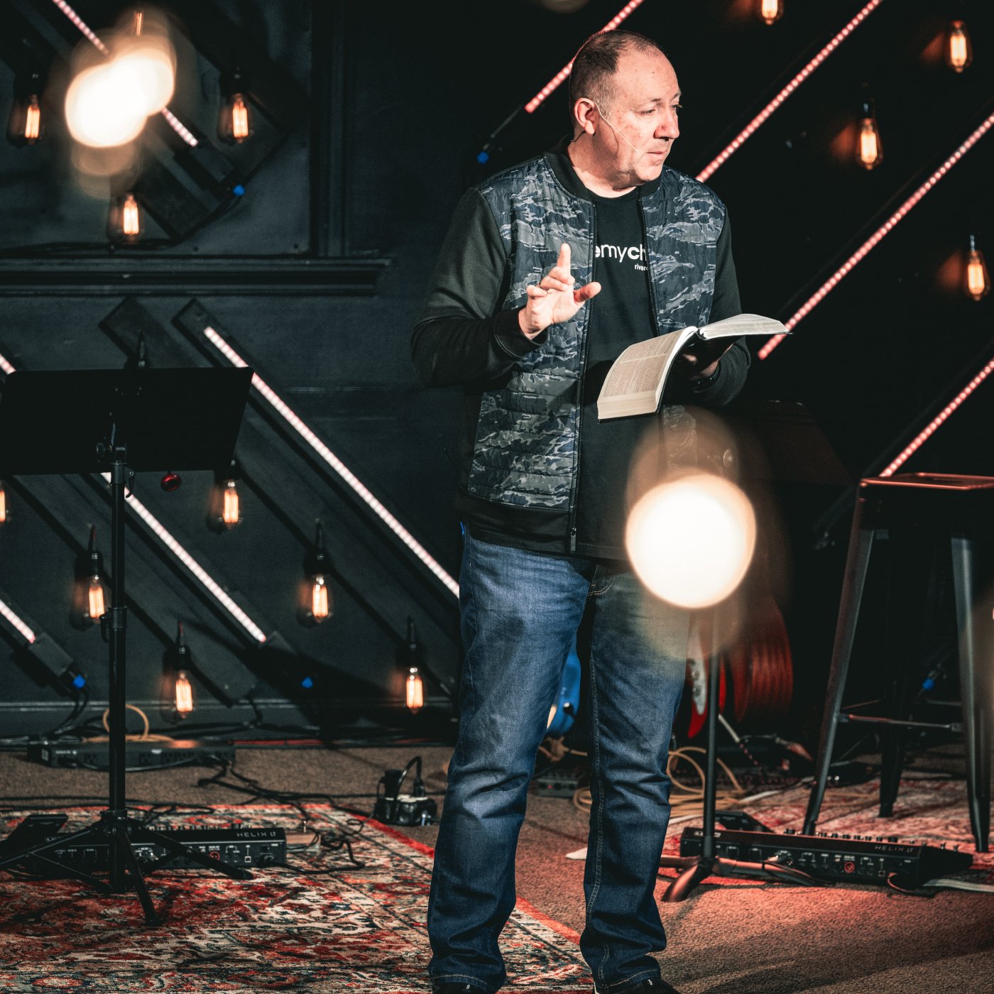 Romans 13:11-14 episode artwork