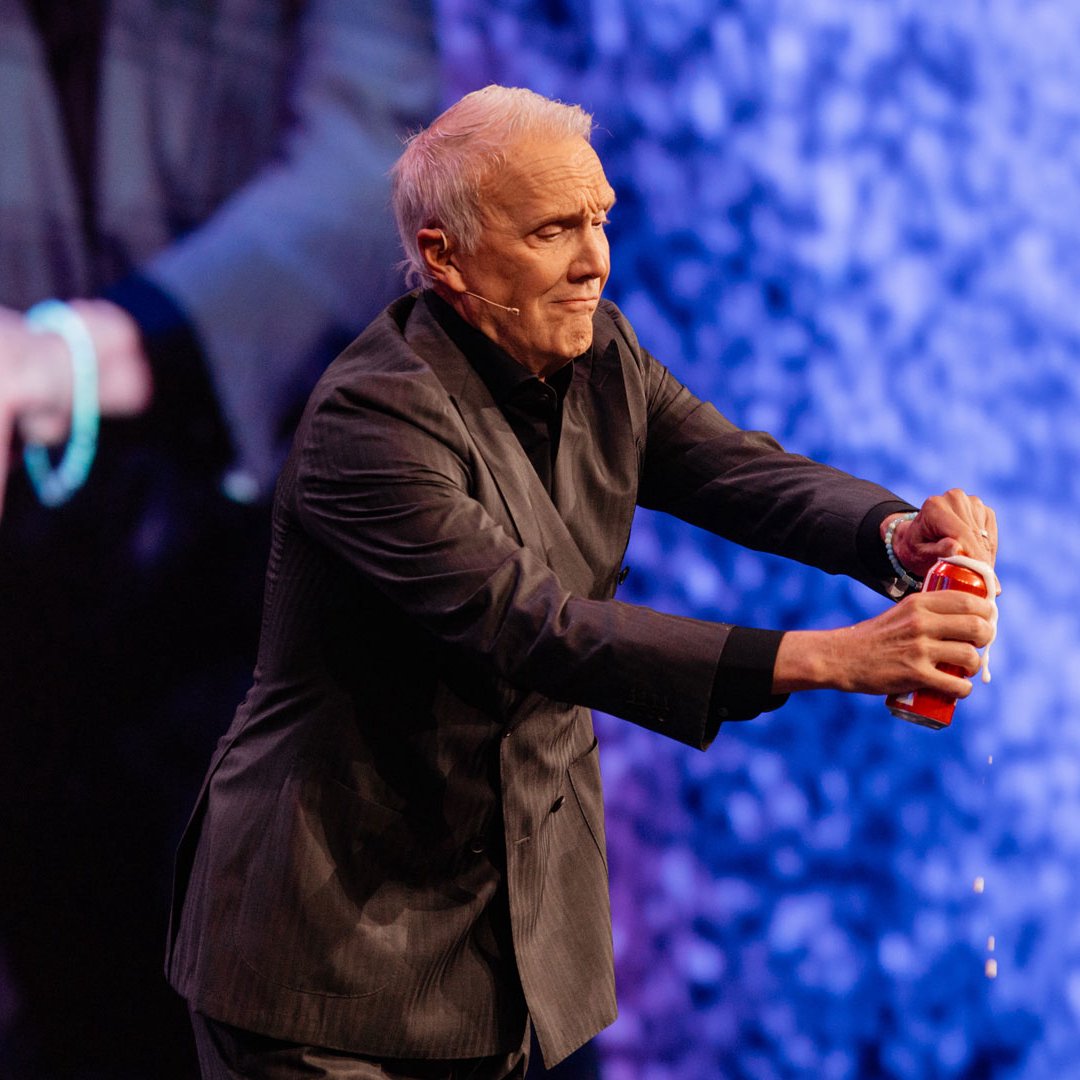 THE BATTLE OF THE BOTTLE THE BATTLE OF THE BOTTLE